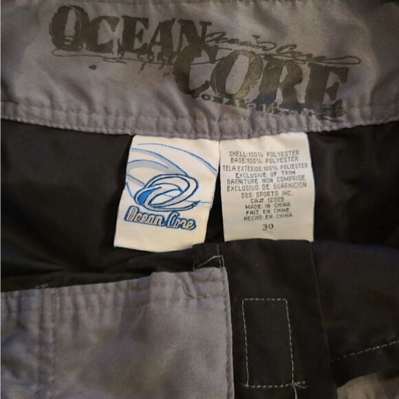 Ocean Core Board Shorts - Picture 3 of 3